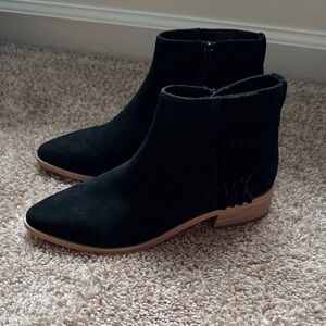 Van Eli Fazar Black Suede Boots